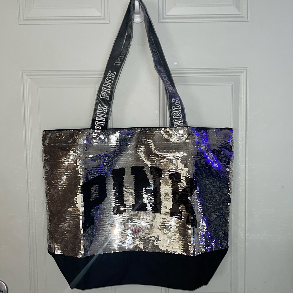PINK Victoria’s Secret new NWOT  bling sequins zipper tote